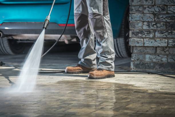 Best Pool Deck Cleaning  in Montauk, NY